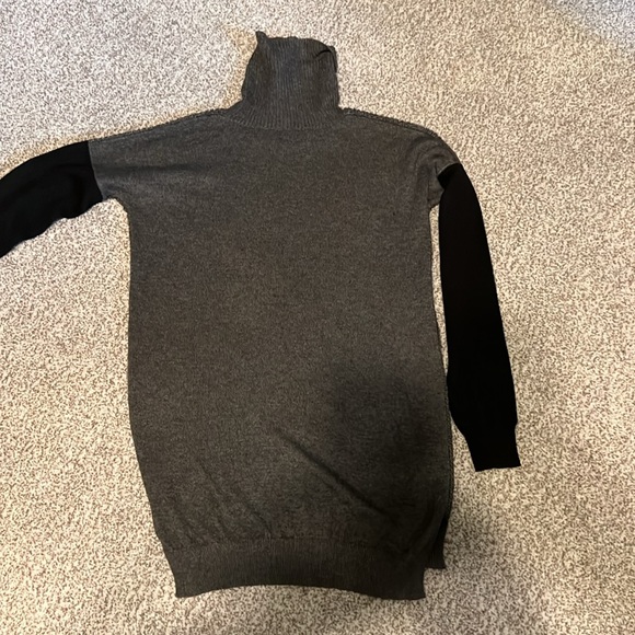 THML cowl neck sweater Size XS Two-tone gray and black - Picture 5 of 7